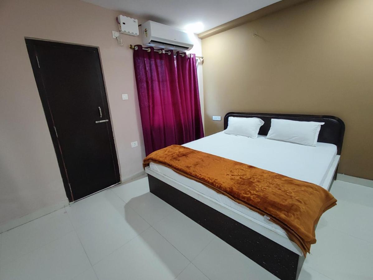 Hotel Kanha Shyam Madhubani Zewnętrze zdjęcie