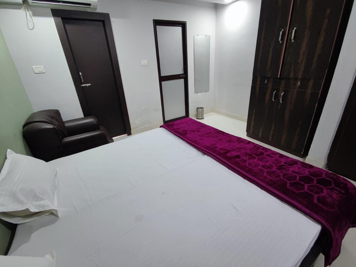 Hotel Kanha Shyam Madhubani Zewnętrze zdjęcie